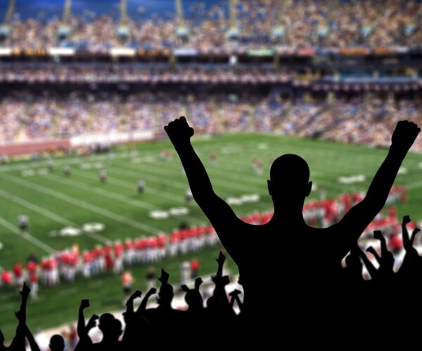 Tips For Selecting The Best Site For Football Sports Betting